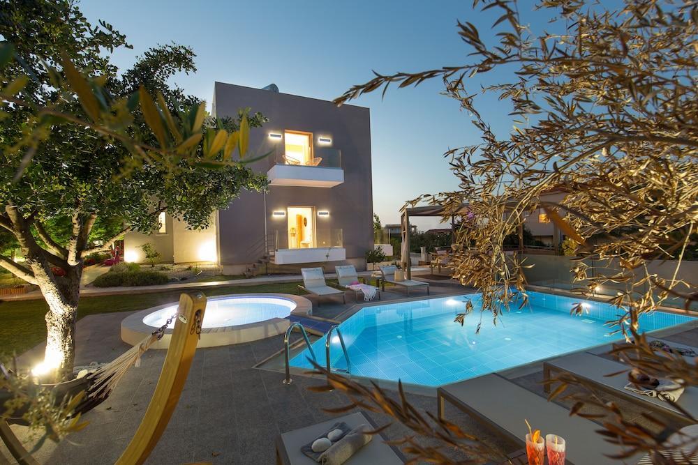 Kastellakia Executive Villa Rethymno  Bagian luar foto