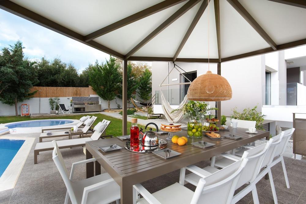 Kastellakia Executive Villa Rethymno  Bagian luar foto